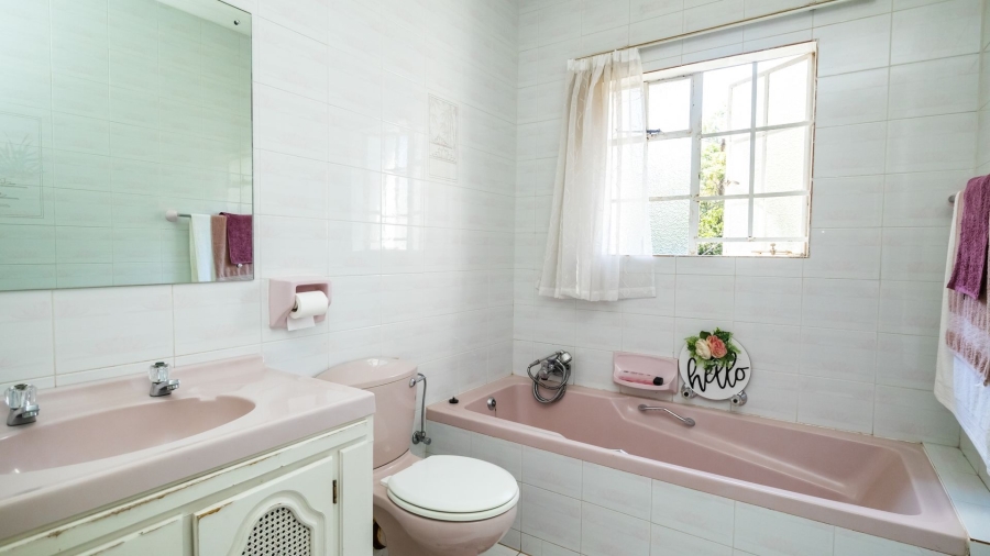 4 Bedroom Property for Sale in Safari Gardens North West